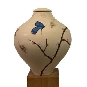 Urn met vlinders